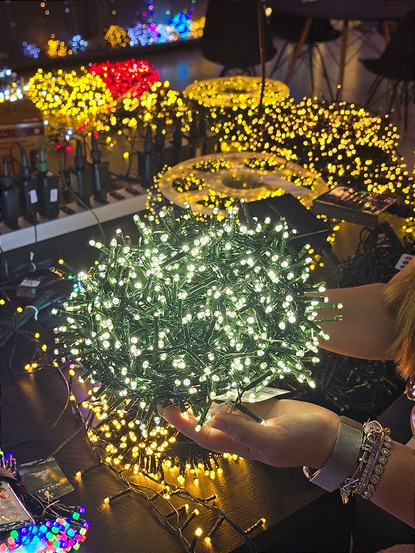 PISCA FESTÃO 900 LEDS 20 METROS BRANCO NEUTRO COM STROBO BIVOLT - PRÉ VENDA 2026