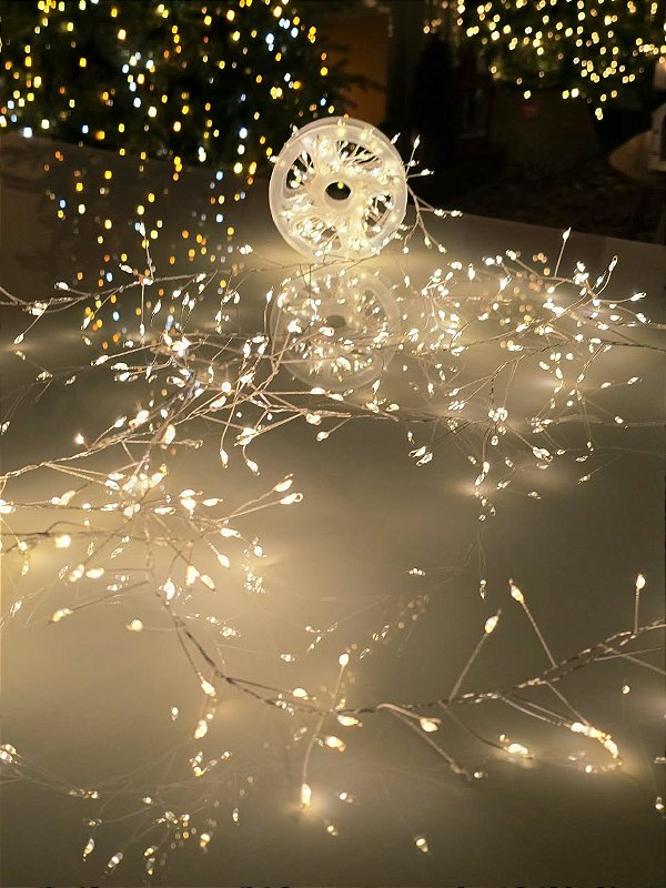 PISCA FIO DE FADA STROBO CLUSTER 4 METROS 400 LEDS WARM BIVOLT