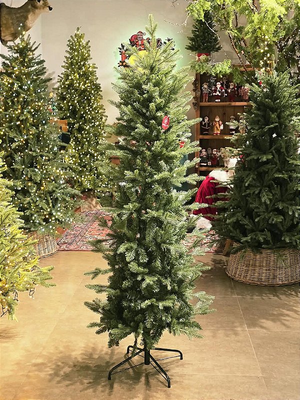 ÁRVORE PINHEIRO SLIM SEVILHA REALISTA 1,80CM 515 GALHOS