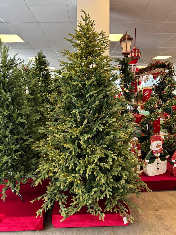 ÁRVORE LUXO PINHEIRO SUPER REALISTA MELBOURNE 1,80CM 744 GALHOS COM 2000 LEDS FIO DE FADA - PRÉ VENDA 2026