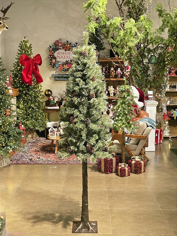 ÁRVORE PINHEIRO FOREST COM PINHAS 1,95CM 241 GALHOS