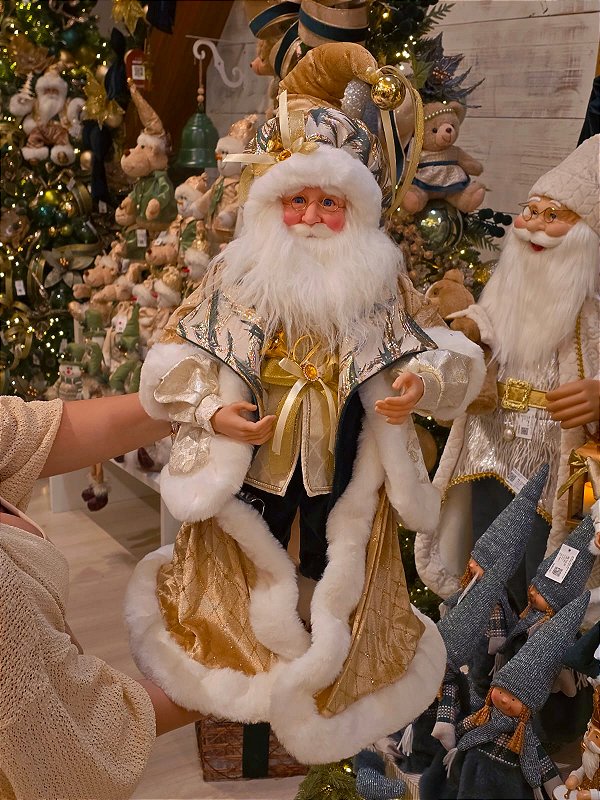 PAPAI NOEL EM PÉ LUXO VERDE E DOURADO 60CM - PRÉ VENDA 2026