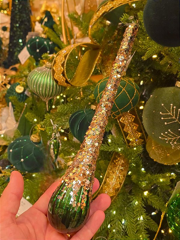 PENDENTE GOTA DE VIDRO VERDE COM DOURADO 30CM - PRÉ VENDA 2026