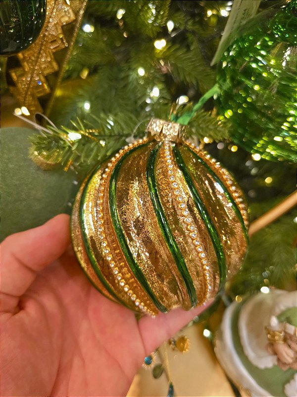 BOLA DE VIDRO DOURADO COM VERDE 11,4CM - PRÉ VENDA 2026