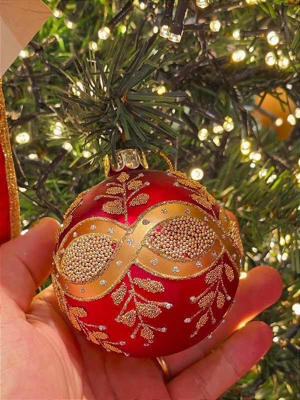 BOLA DE VIDRO VERMELHA COM DOURADO 8CM - PRÉ VENDA 2026