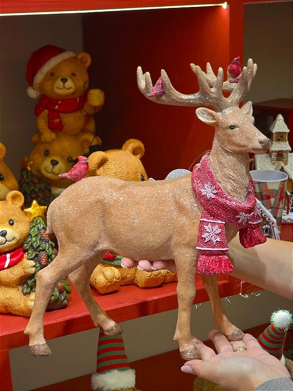 RENA EM PÉ COM CACHECOL EM RESINA 36CM - PRÉ VENDA 2026