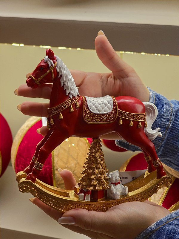CAVALO DE BALANÇO VERMELHO 18CM - PRÉ VENDA 2026