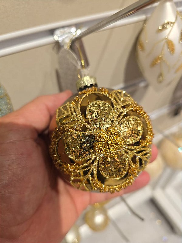 BOLA DE VIDRO DOURADA DECORADA 8CM - PRÉ VENDA 2026