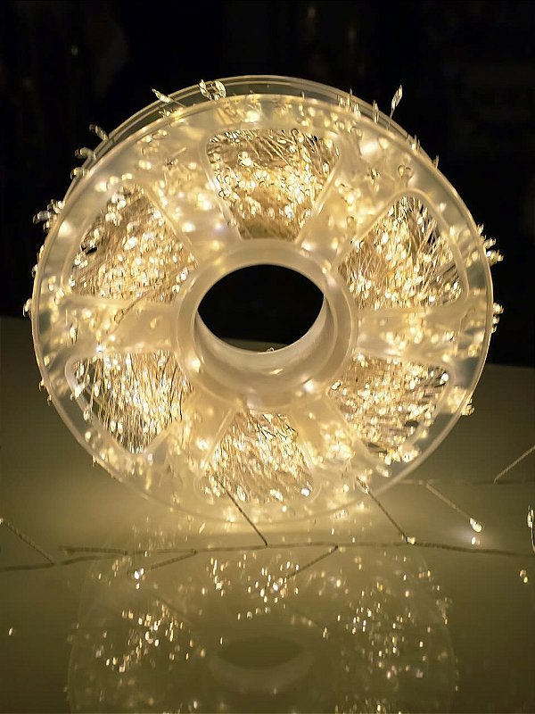 PISCA FIO DE FADA COM STROBO 50 METROS 1800 LEDS CLUSTER WARM BIVOLT