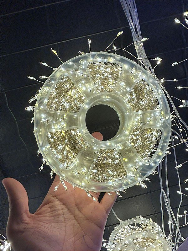 PISCA FIO DE FADA COM STROBO 50 METROS 1800 LEDS CLUSTER WARM BIVOLT - PRÉ VENDA 2026