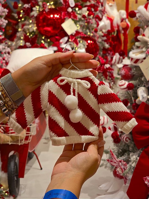 PENDENTE SUÉTER DE TRICÔ VERMELHO E BRANCO 14CM - PRÉ VENDA 2026