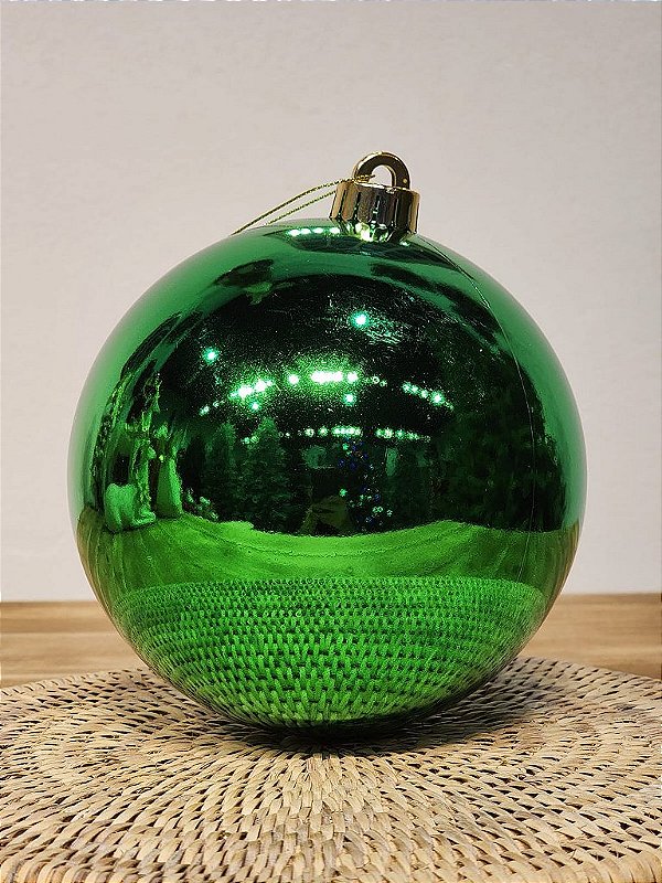 BOLA TRADICIONAL VERDE BRILHANTE 15CM - PRÉ VENDA 2026