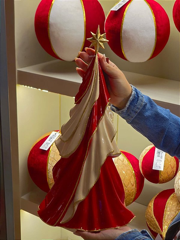 ÁRVORE COM RELEVO E ESTRELA BRANCA E VERMELHA 44CM - PRÉ VENDA 2026
