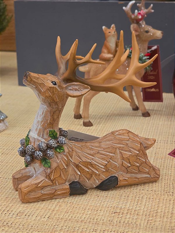 RENA DEITADA MARROM COM PINHAS 15CM - PRÉ VENDA 2026