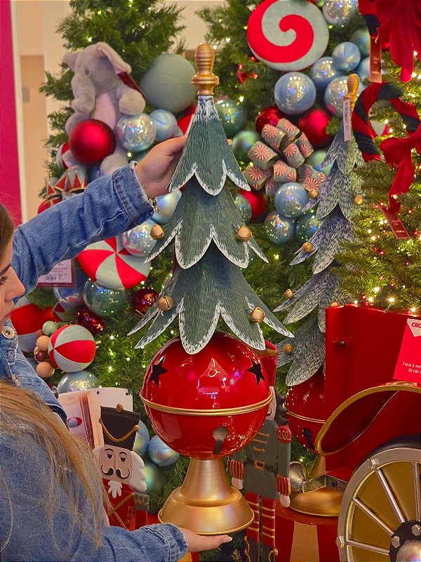 ÁRVORE EM METAL BASE COM GUIZO 73,5CM - PRÉ VENDA 2026