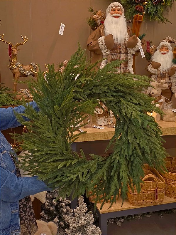 GUIRLANDA REALISTA VERDE TOQUE REAL 65CM - PRÉ VENDA 2026