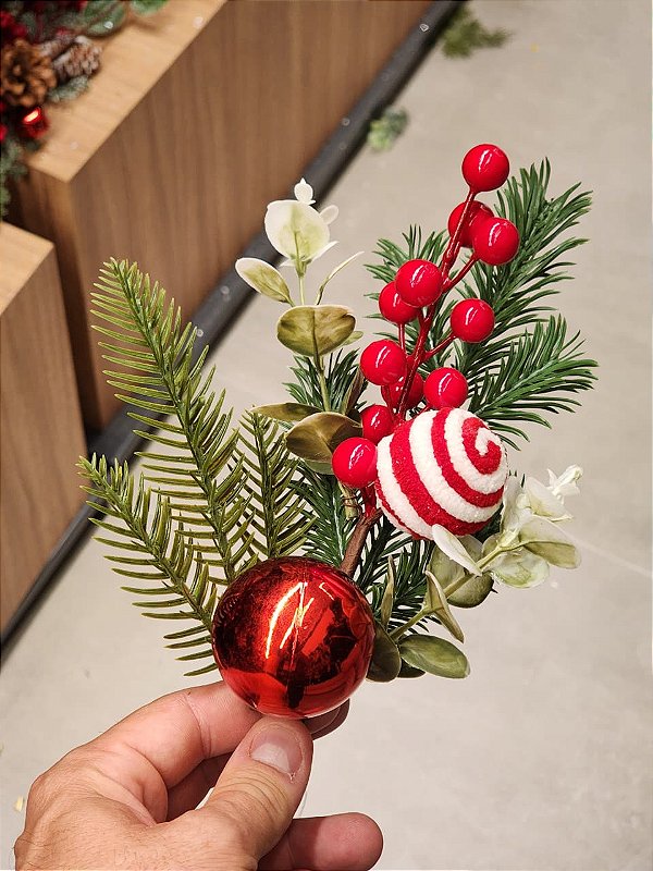 GALHO DECORATIVO BERRY COM BOLA 30CM - PRÉ VENDA 2026
