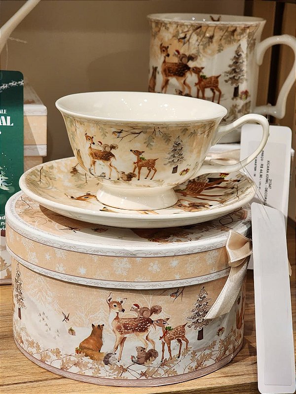 XÍCARA COM PIRES DECORADO RENAS COM CAIXA DE PRESENTE - PRÉ VENDA 2026