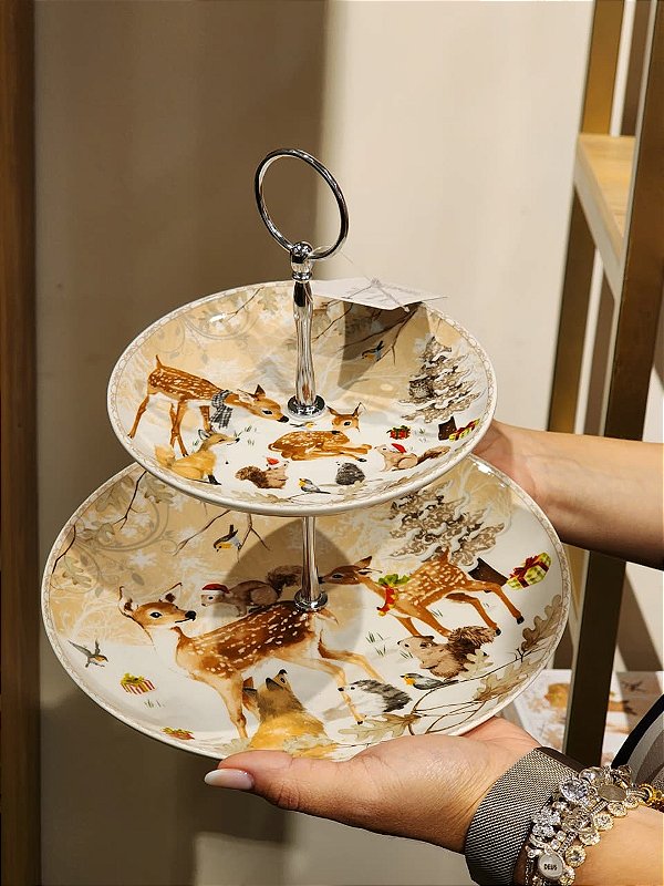 SUPORTE 2 ANDARES DECORADO RENAS COM CAIXA DE PRESENTE - PRÉ VENDA 2026