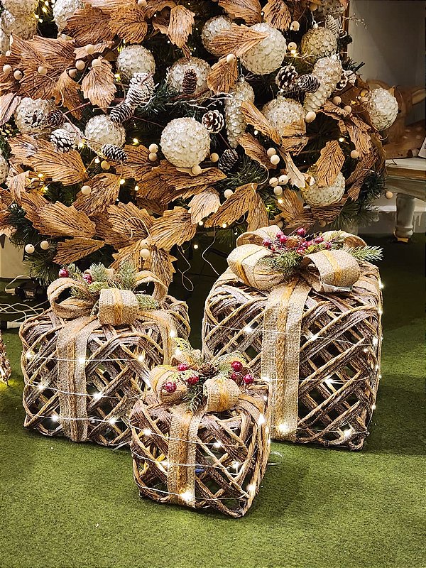 TRIO DE CAIXA DE PRESENTE COM LED WARM ARAMADO RÚSTICO - PRÉ VENDA 2026