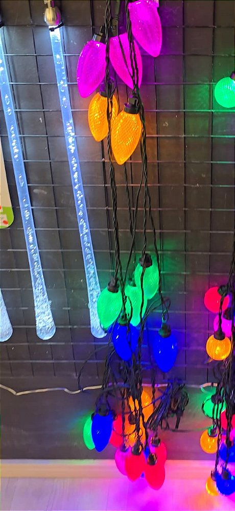 PISCA CORDÃO 20 LAMPADAS BULBO RETRO COLORIDO 9,5 METROS BIVOLT USO INTERNO E EXTERNO- PRÉ VENDA 2026