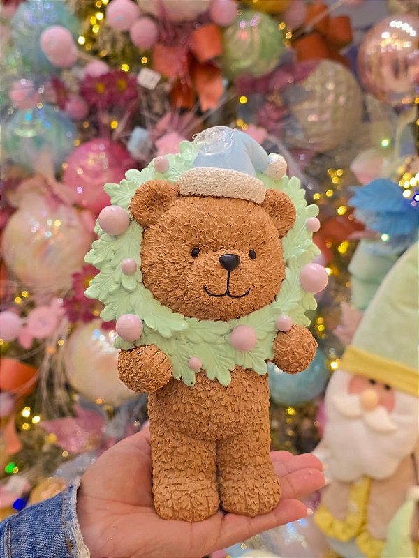 URSO COM GUIRLANDA EM RESINA CANDY 20CM - PRÉ VENDA 2026