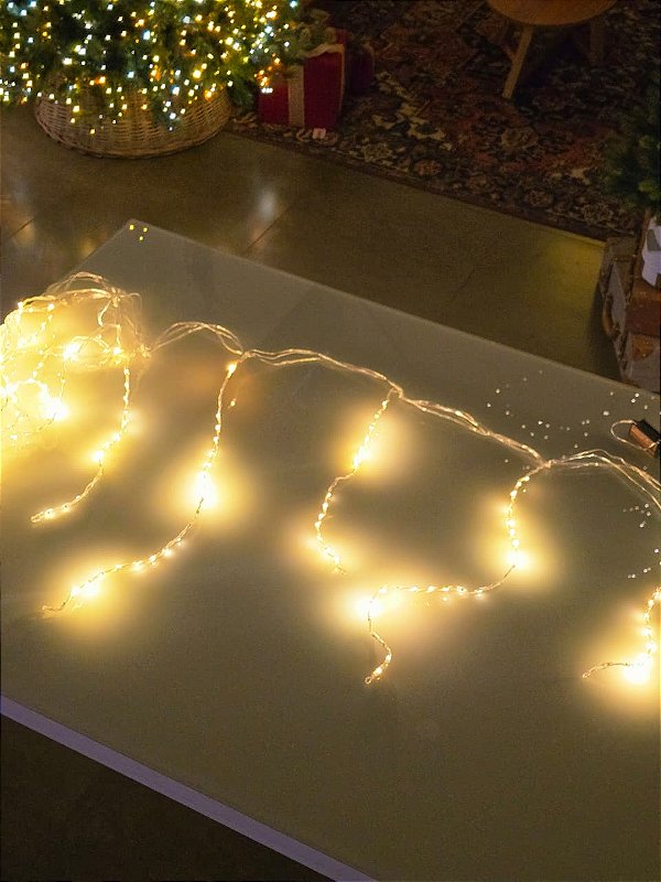 PISCA CASCATA 240 LEDS WARM COM EFEITO CACHOEIRA COM EMENDA 3 METROS USO INTERNO E EXTERNO BIVOLT