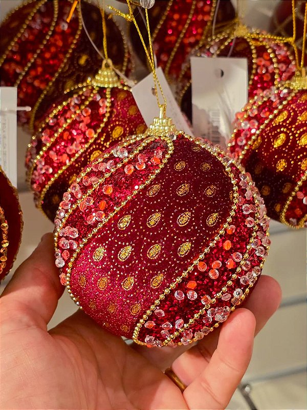 BOLA VERMELHA TRABALHADA 10CM COM 3 UNIDADES - PRÉ VENDA 2026