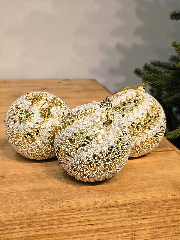 BOLA DOURADA TRABALHADA 10CM COM 3 UNIDADES