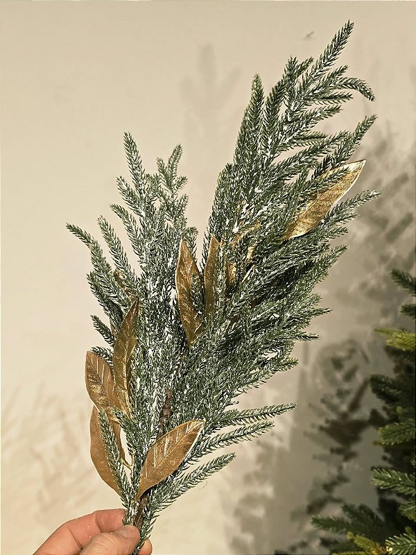 GALHO DECORATIVO REALISTAS E FOLHAS DOURADA 77CM
