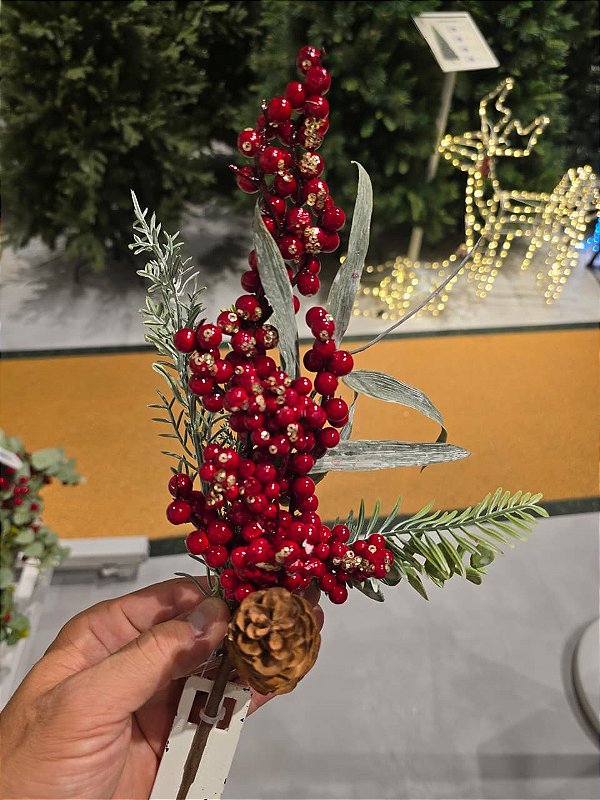 GALHO DECORATIVO BERRY VERMELHO 37CM - PRÉ VENDA 2026