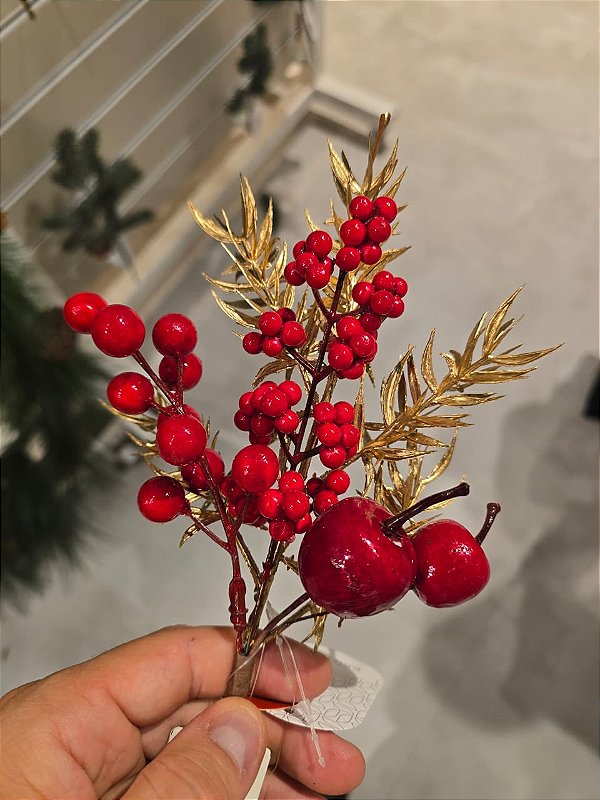 GALHO DECORATIVO BERRY COM GALHO DOURADO 34CM - PRÉ VENDA 2026