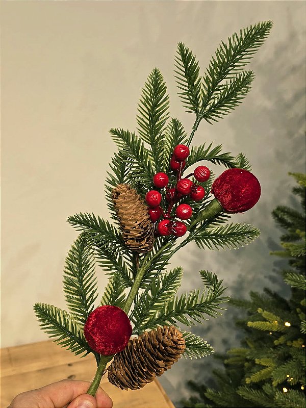 GALHO DECORATIVO BERRY COM PINHA E BOLA VELUDO 70CM
