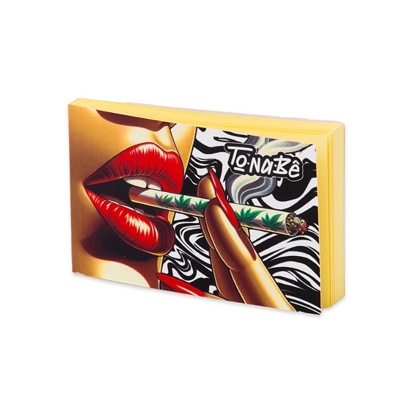 Piteira de Papel To na Bê Mega  Longa - Woman Smoking