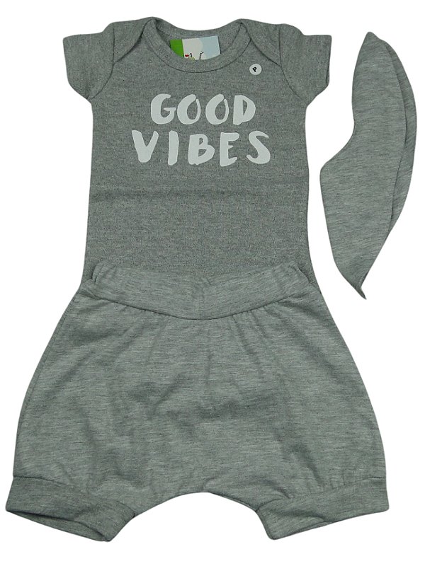 TRIJUNTO DE BODY CINZA COM SILK GOOD VIBES COM SHORTS SARUEL BUMBUM URSINHO E BABADOR - TAMANHO 0-3 MESES