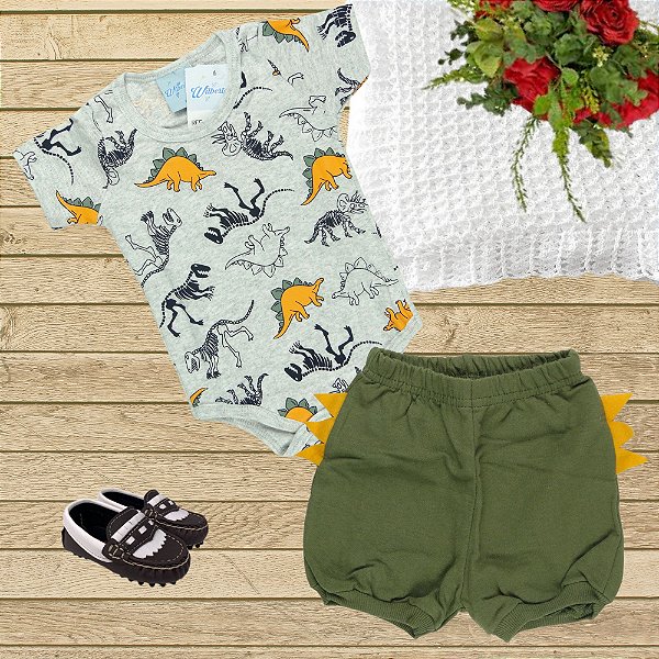 CONJUNTO MENINO DINOUSAURO BABY BODY/ BERMUDA  - TAMANHO P AO G