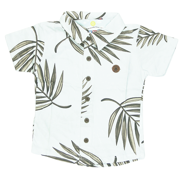 CAMISA MENINO FLORAL DE MALHA COR BRANCA  COM FOLHAS DIVERSAS - TAMANHO 2 À 8