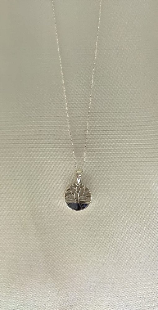 Colar Prata Flor de Lótus