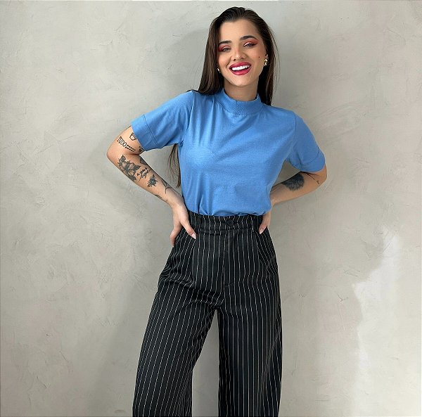 T-SHIRT GOLA ALTA LISA - AZUL JEANS