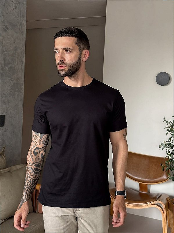 CAMISETA MASCULINA LISA - PRETO