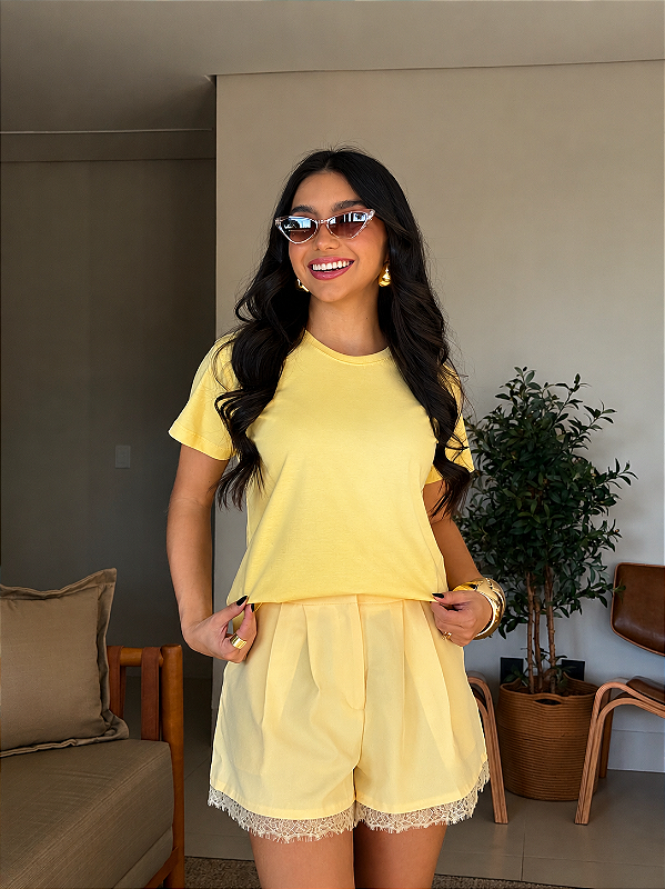 T-SHIRT LISA - AMARELO MANTEIGA