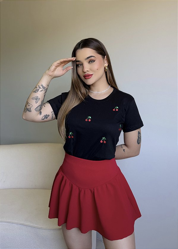 T-SHIRT CEREJAS (BORDADA) - PRETO
