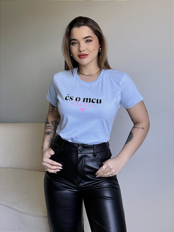 T-SHIRT ES O MEU ALIVIO - AZUL CEU