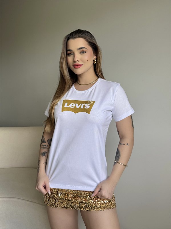 T-SHIRT LEVIS (DOURADO) - BRANCO