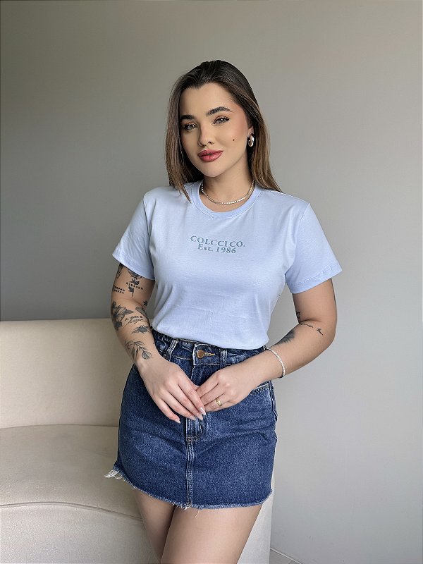 T-SHIRT COLCCI EST 1986 - AZUL CÉU