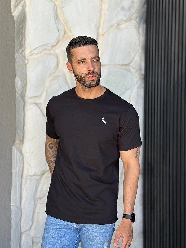 CAMISETA MASCULINA RESERVA BASICA - PRETO