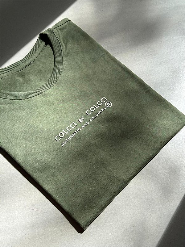 T-SHIRT COLCCI BY COLCCI - FOLHA SECA
