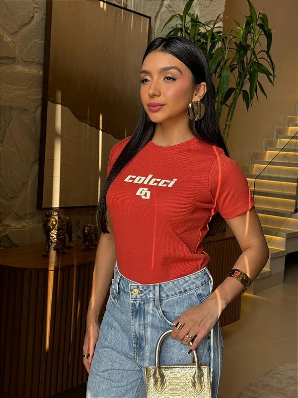 T-SHIRT CANELADA COLCCI ALTO RELEVO - LARANJA ORNAMENTAL