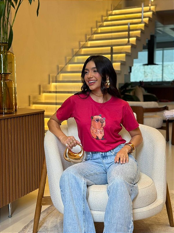 T-SHIRT DTF  CAPIVARA ÔCULOS - ROSA PINK