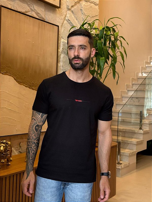 CAMISETA MASCULINA DIESEL - PRETO